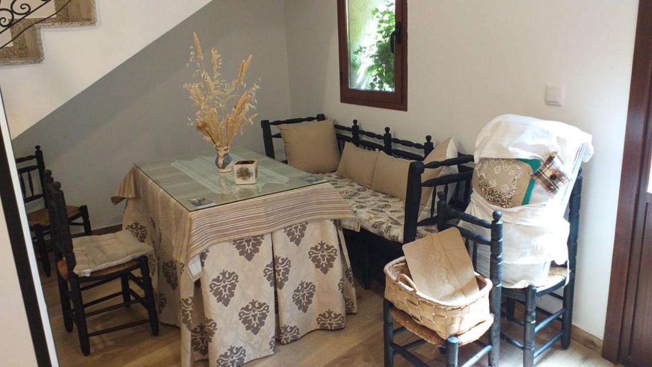 Apartamentos El Arenal Acebo Eksteriør bilde