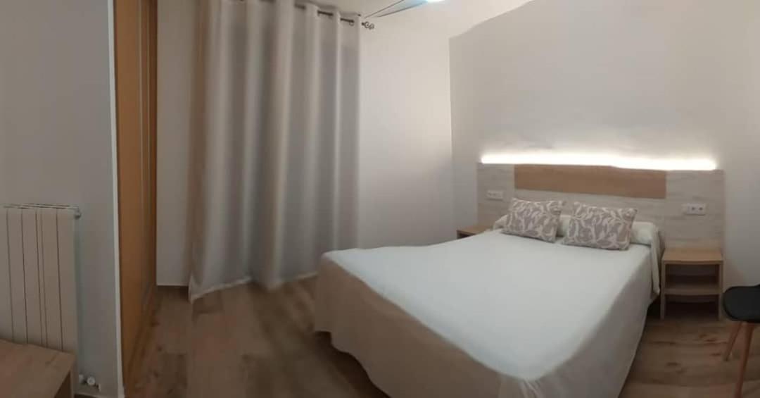 Apartamentos El Arenal Acebo Eksteriør bilde