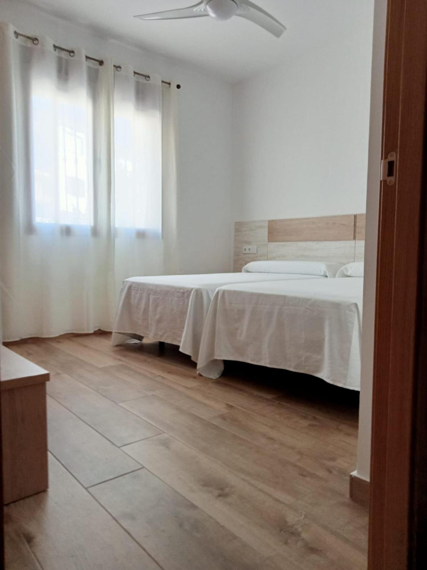 Apartamentos El Arenal Acebo Rom bilde
